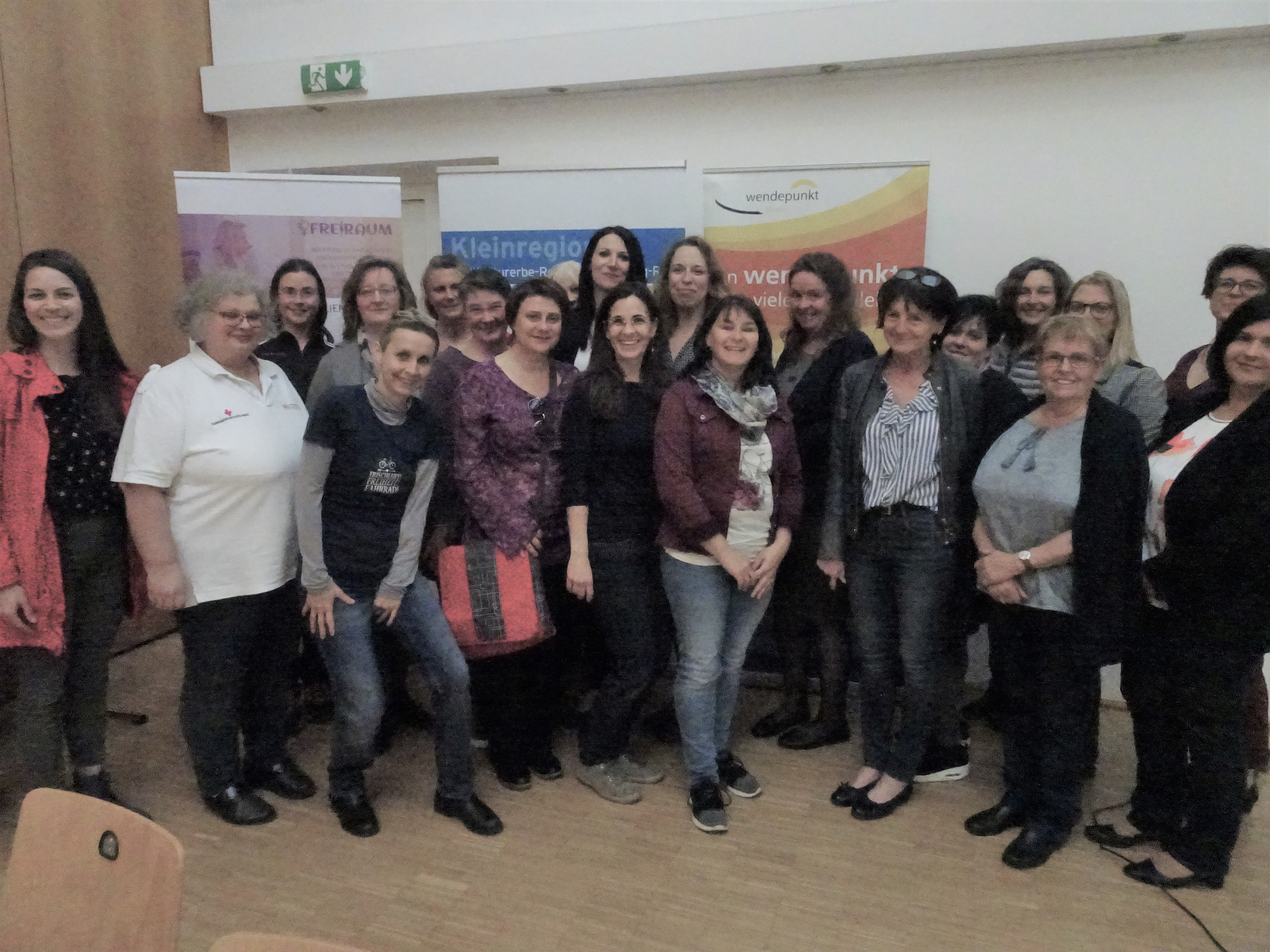 in langenstein. Oberperfuss frauen treffen. Frauen dating seite aus veitsch treffen frauen sankt andr-wrdern. Lockenhaus Gloggnitz meine stadt single. Dating seite aus veitsch - Singles kennenlernen aus bad